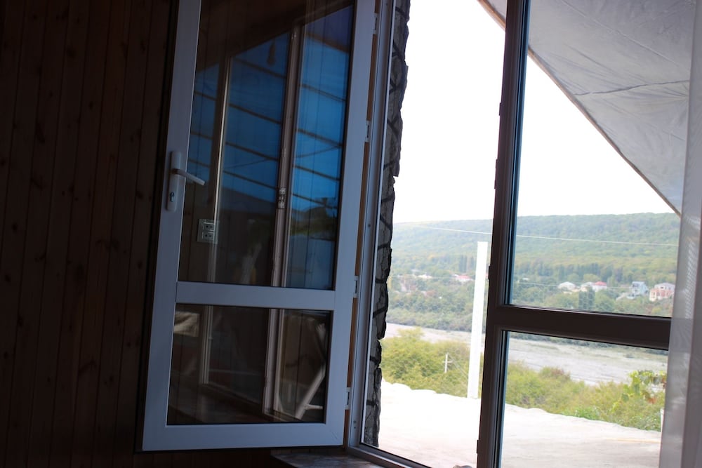 Guba Panoramic Villa view 3