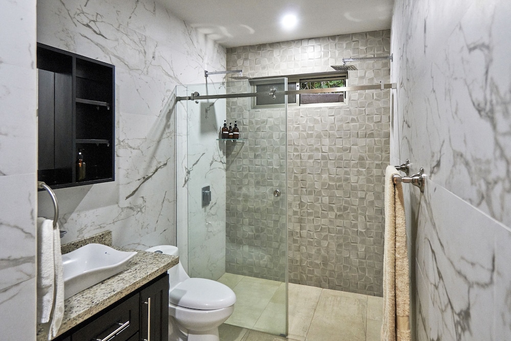 3BD Private Villa Konka with pool