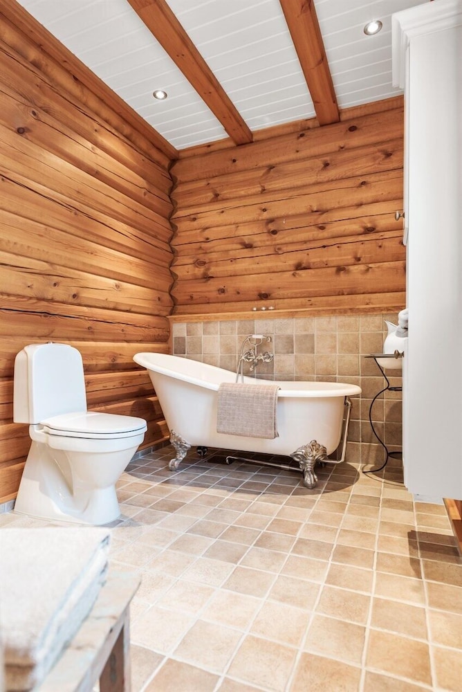 Photo 144