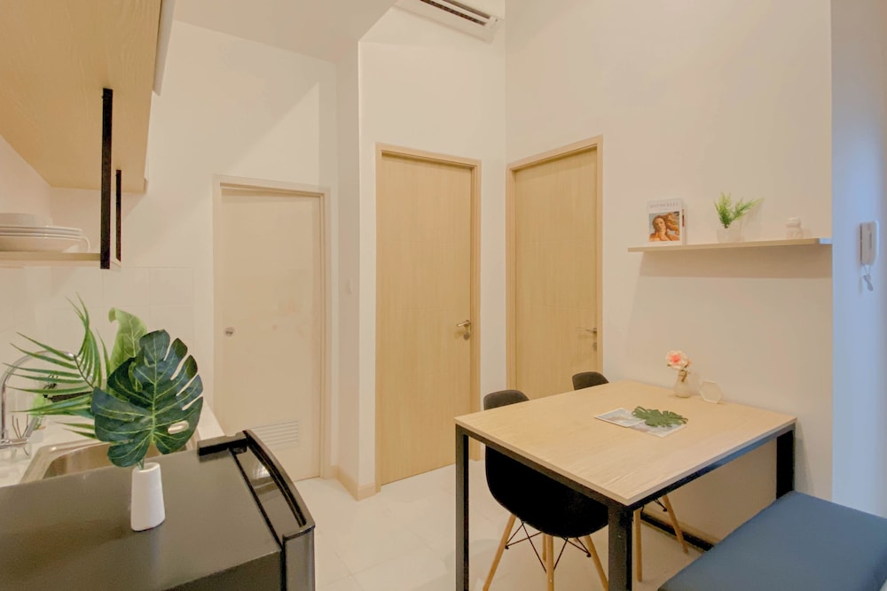 Great Deal and Relaxing 2BR at Tokyo Riverside PIK 2 Apartment