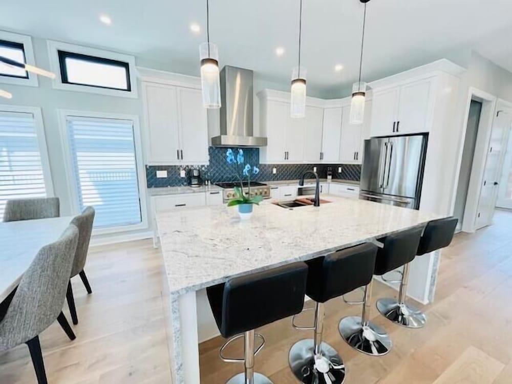 Sandalwood Street 306