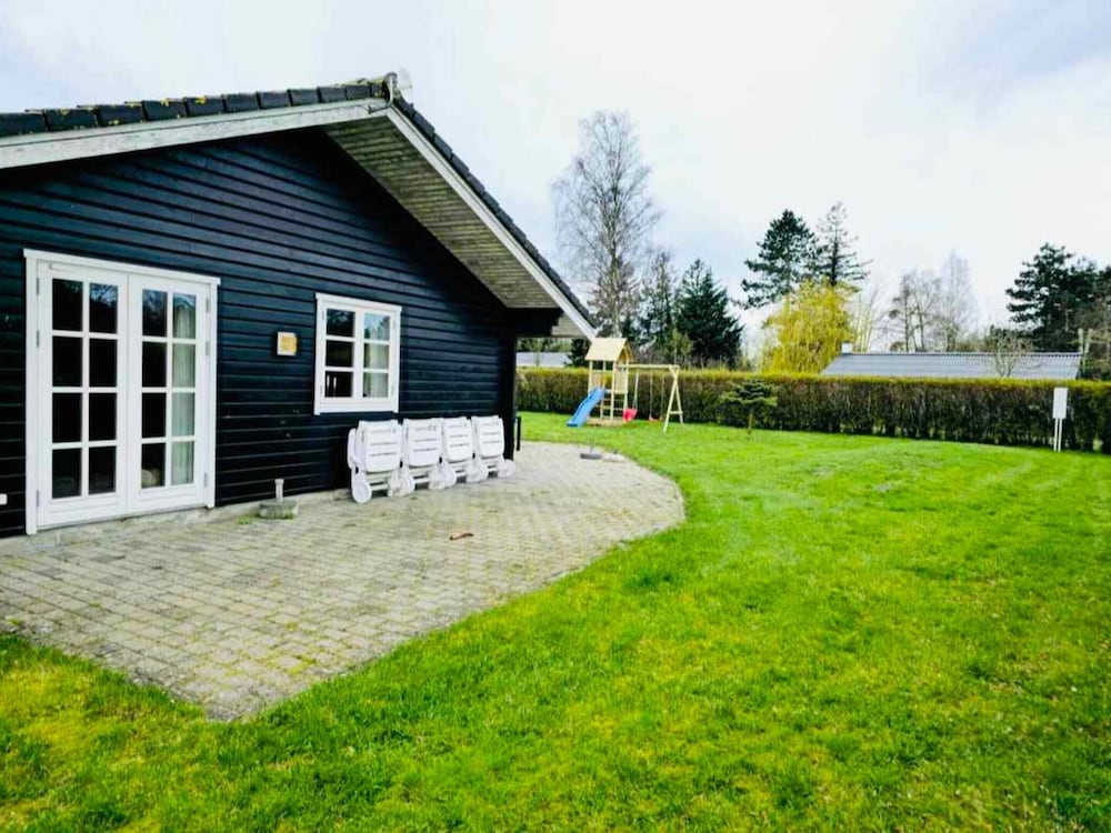 5 Star Holiday Home in Rodby