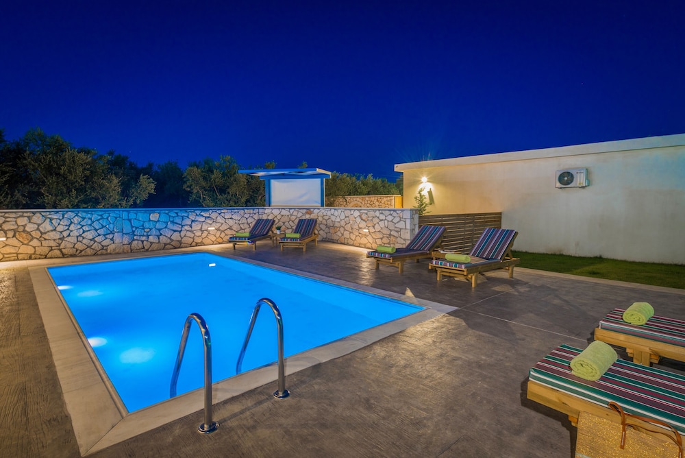 Natura Verde Villas