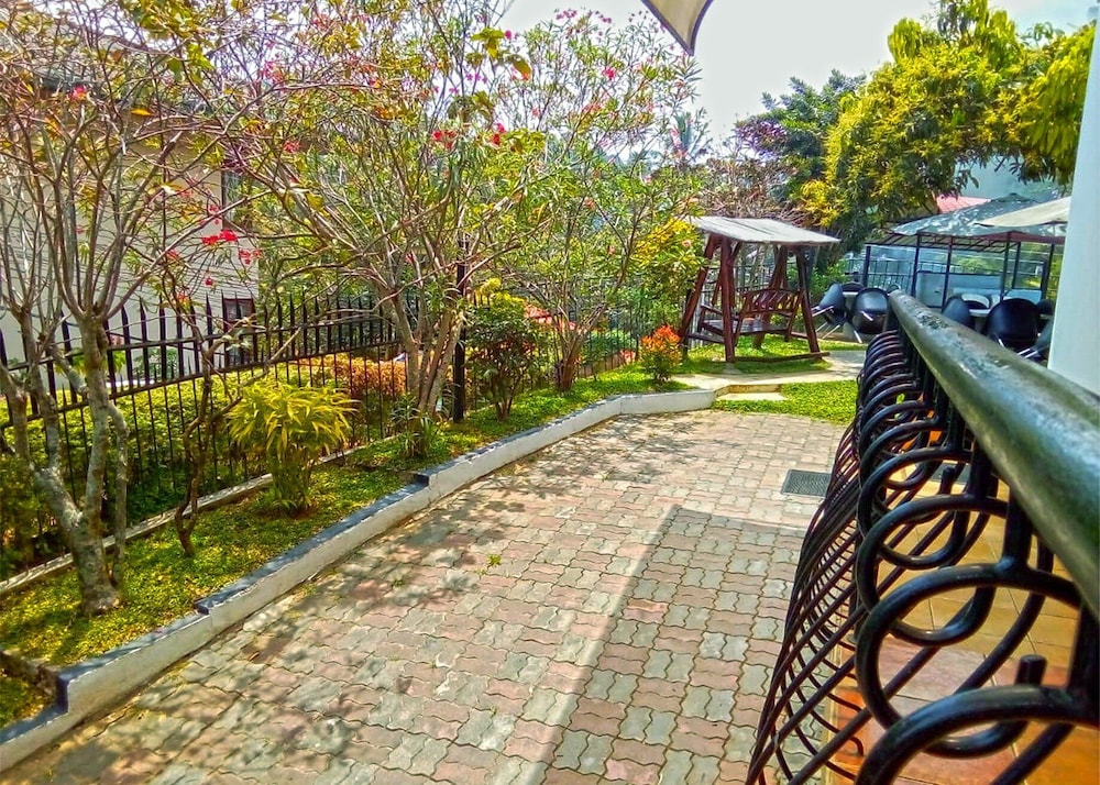 New Kandy Residence
