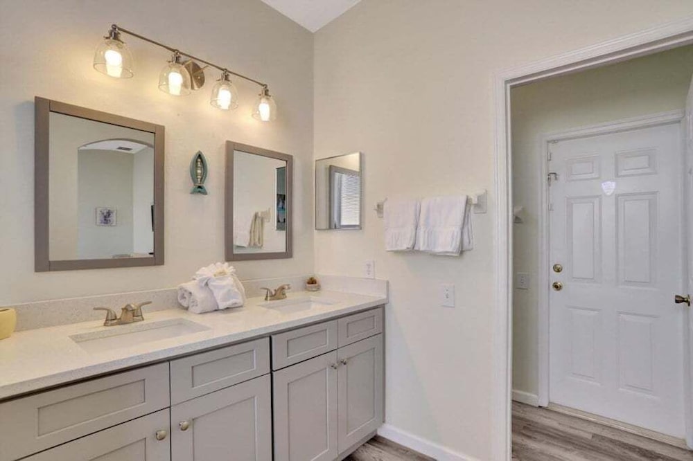 Luxury Windsor Palms Villa W/ Pool Near Disney! 4 Bedroom Villa