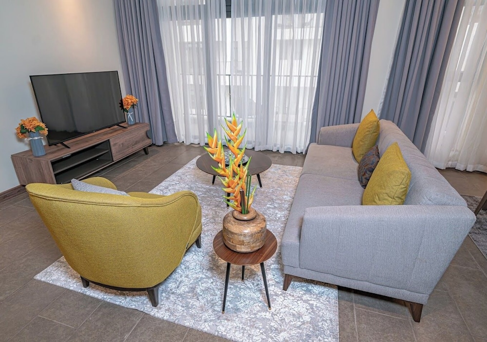 Elsie Ridge Apartments by Trianum