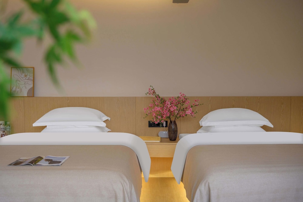Xuejian Homestay