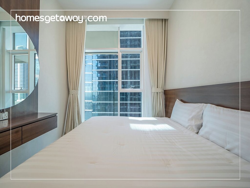 Contemporary 2BR Apt Fully Furnished