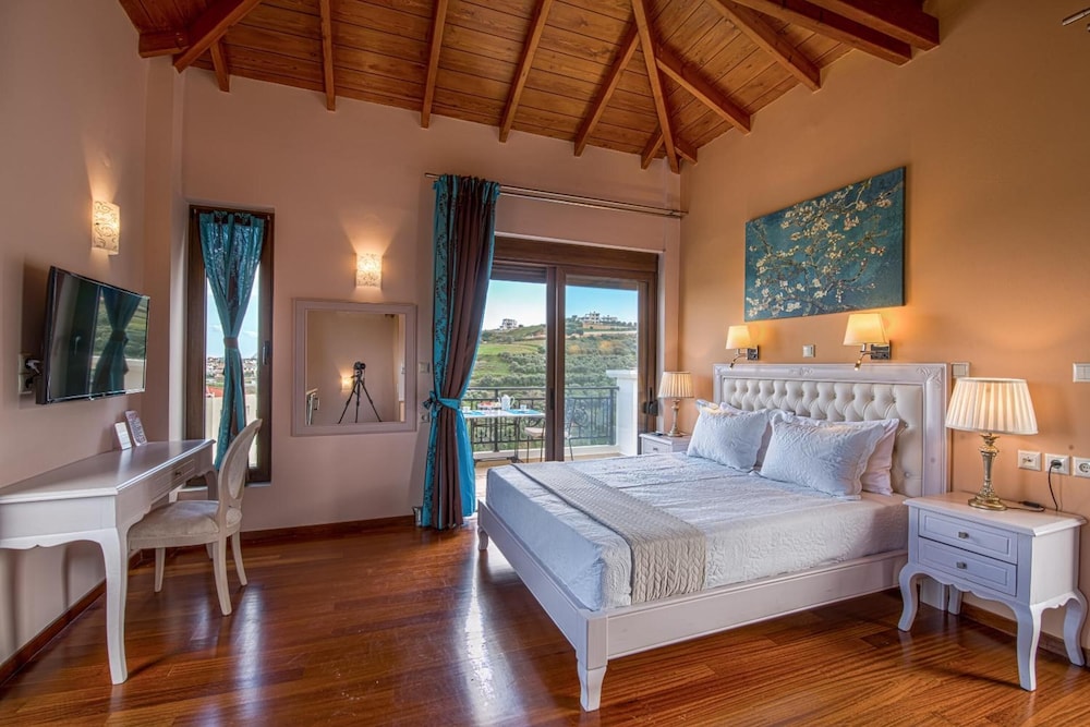 Casa Leone Suites