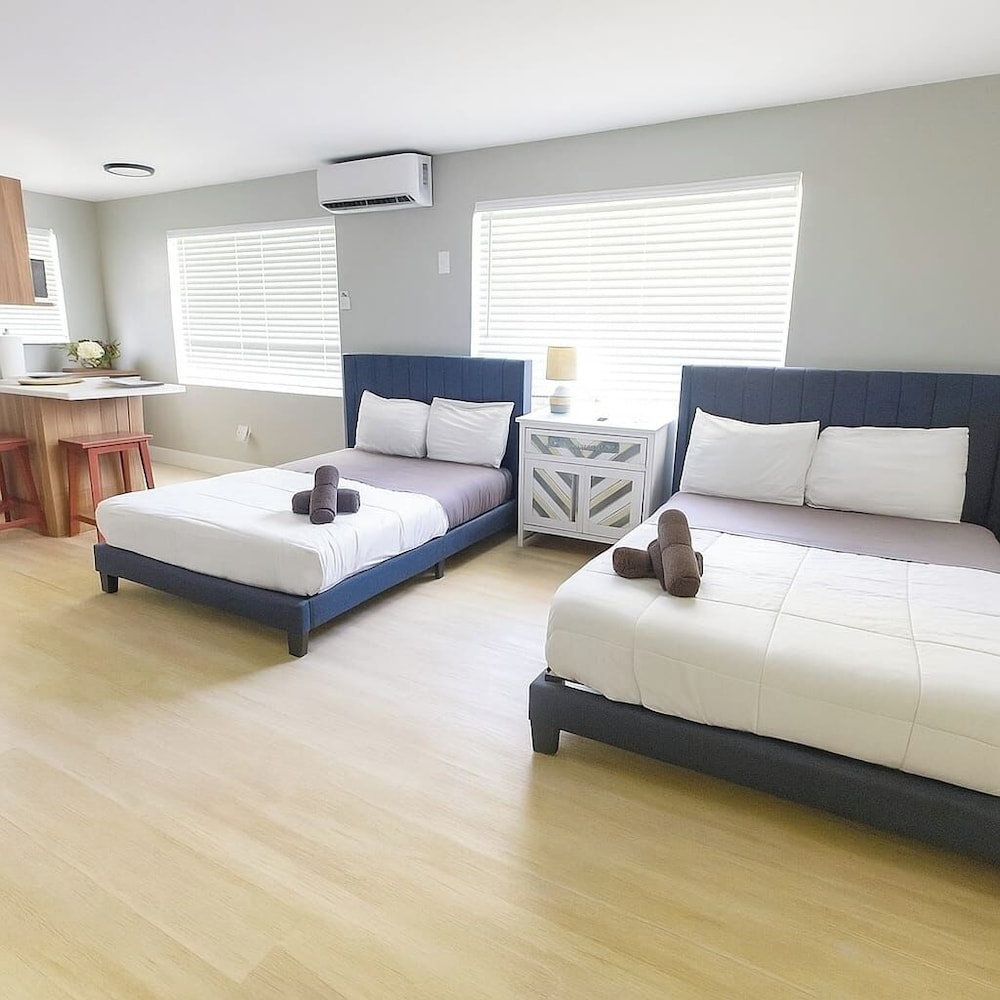 Hollywood Beach Family-friendly 1BR