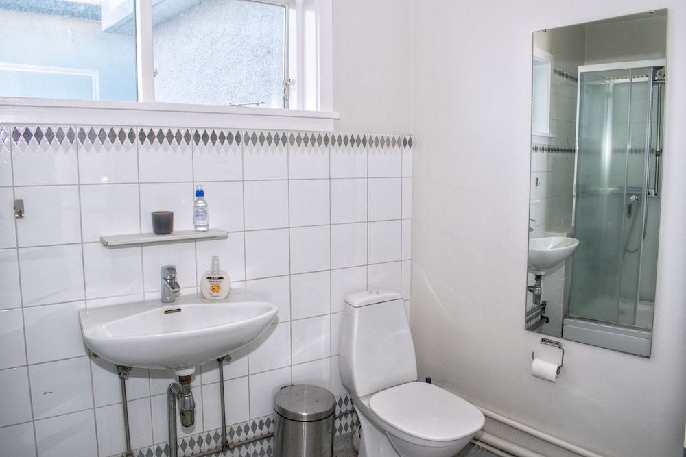 Reykjavík Rainbow Guesthouse