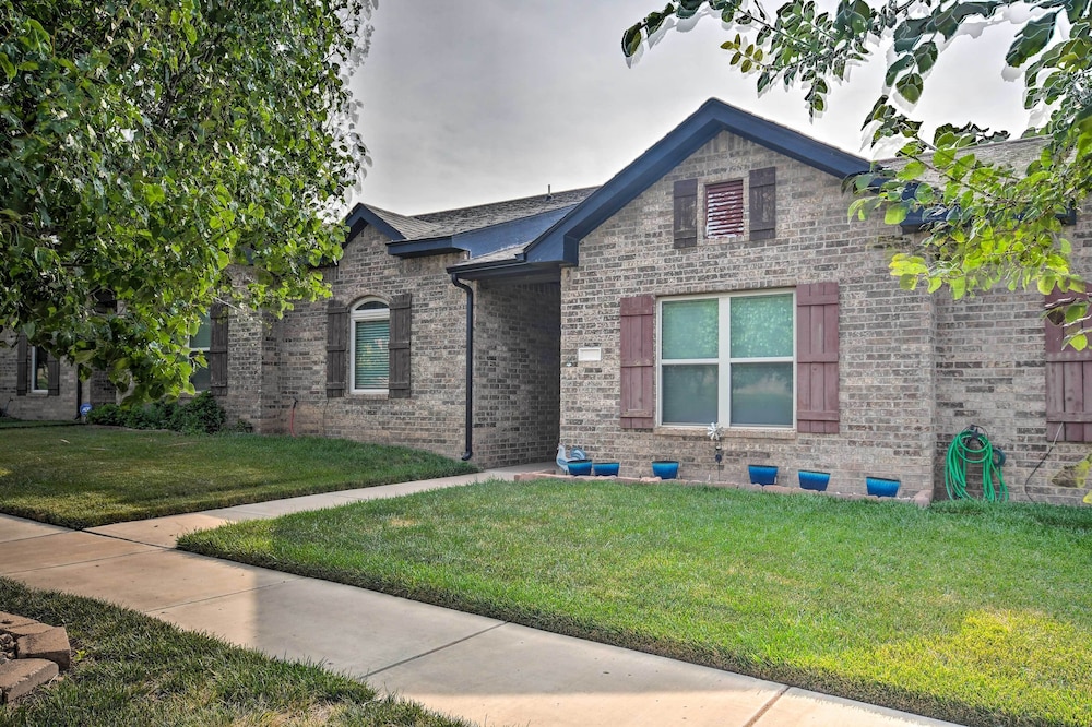 Inviting Amarillo Gem Near Palo Duro Canyon! view 5