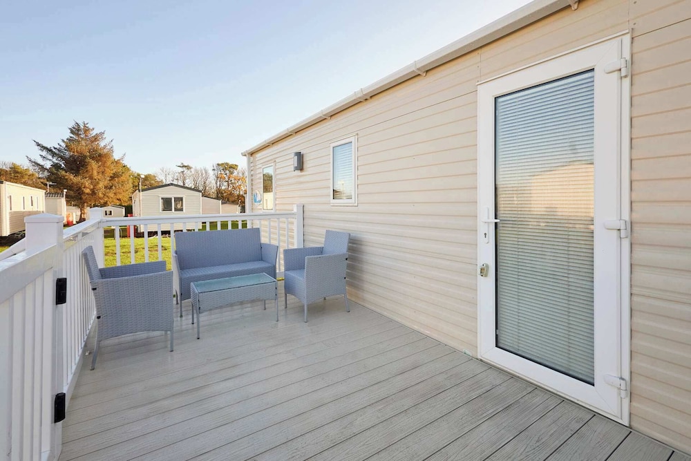 Host Stay Cosy Cove
