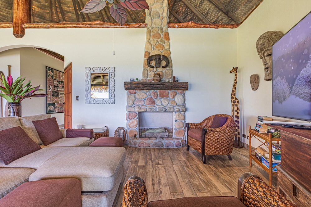 Authentic Jungle Ocean Escape by Pura Villas
