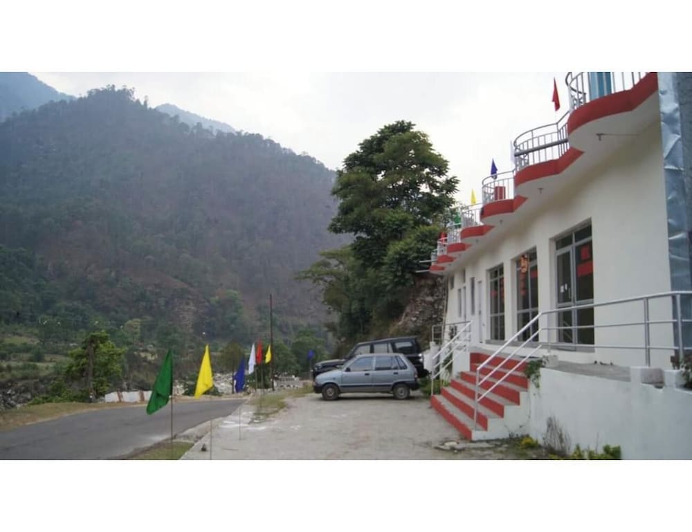Hotel Dev Darshan & Restaurant