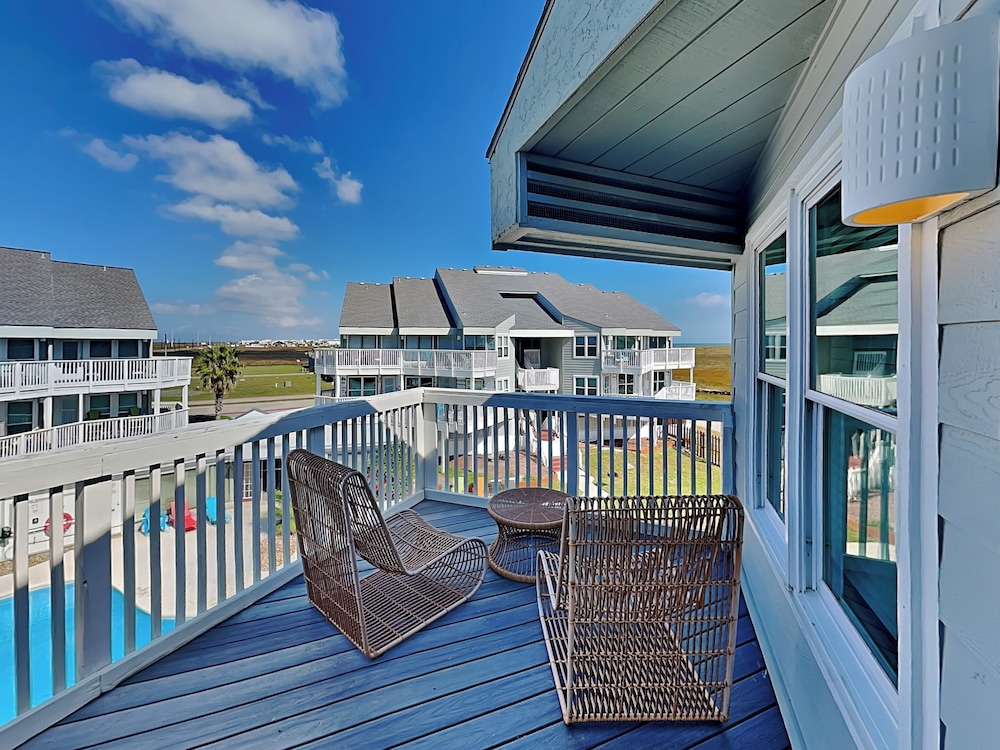Fantasea Cove by Silver Sands Vacation Rentals