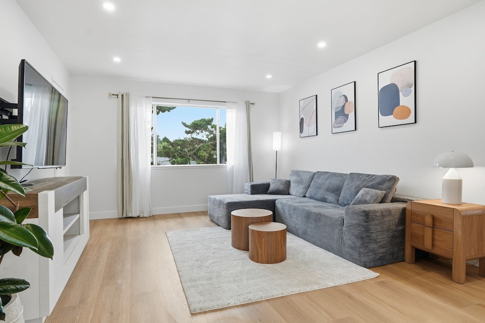 Modern 2br Unit W/ Covered Parking In Santa Clara 2 Bedroom Apts