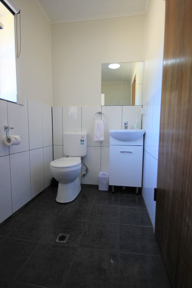 Cape Jervis Accommodation & Caravan Park