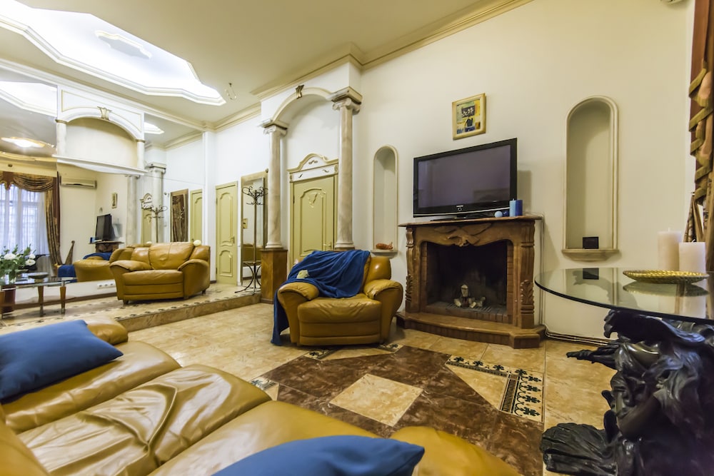 Stylish Apartment Close ot the Opera view 4