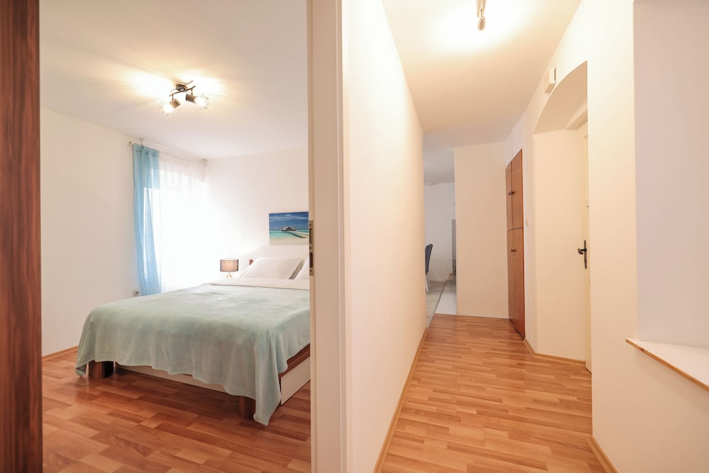 Viva - 2 bedroom apt in city centar