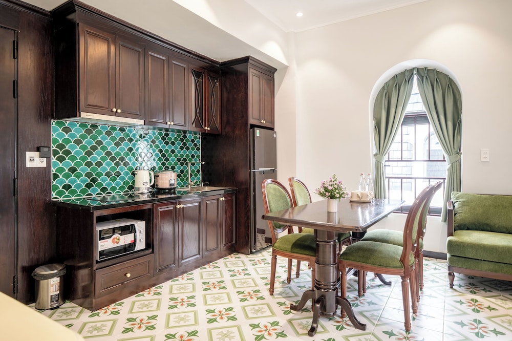 JULIE's HOUSE - LUXURY APARTMENT - HUE