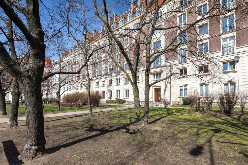 Studio Al. Wyzwolenia 10 by Renters view 2