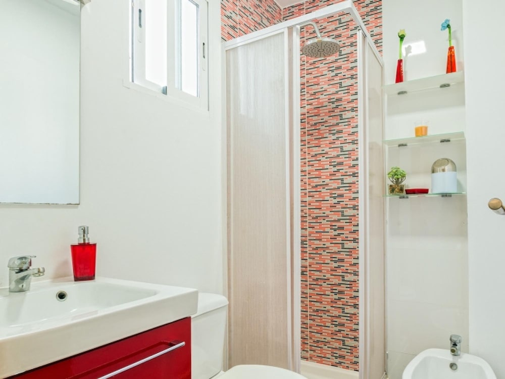 Comfortable Apartment Next to the Marina de Valenc