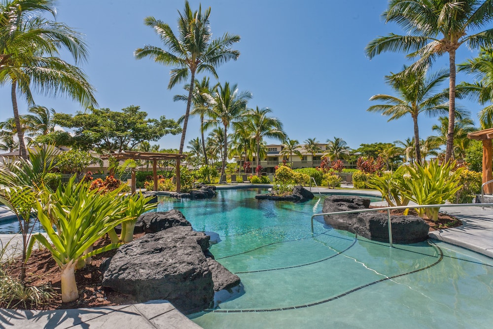Golf S G2 At Mauna Lani Resort 3 Bedroom Townhouse by RedAwning