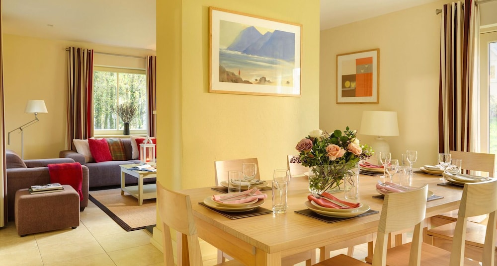 Dunkerron Woods 4 bed 4008 view 4