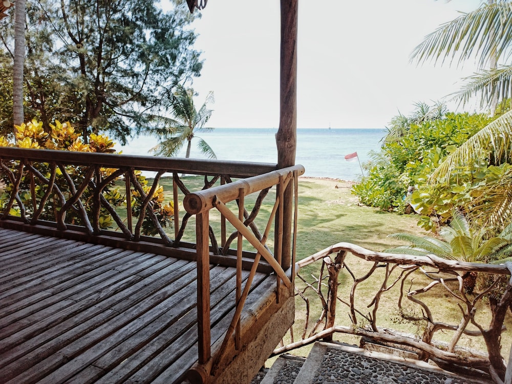 Bunga Jabe Beach