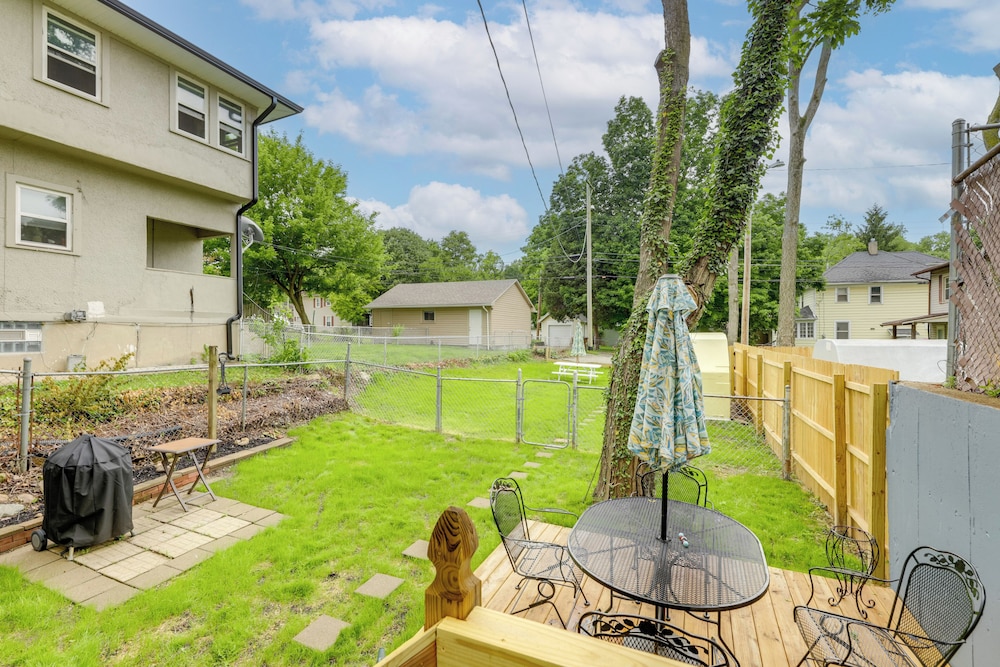 3 Mi to Dtwn: Dog-friendly Retreat in Dayton