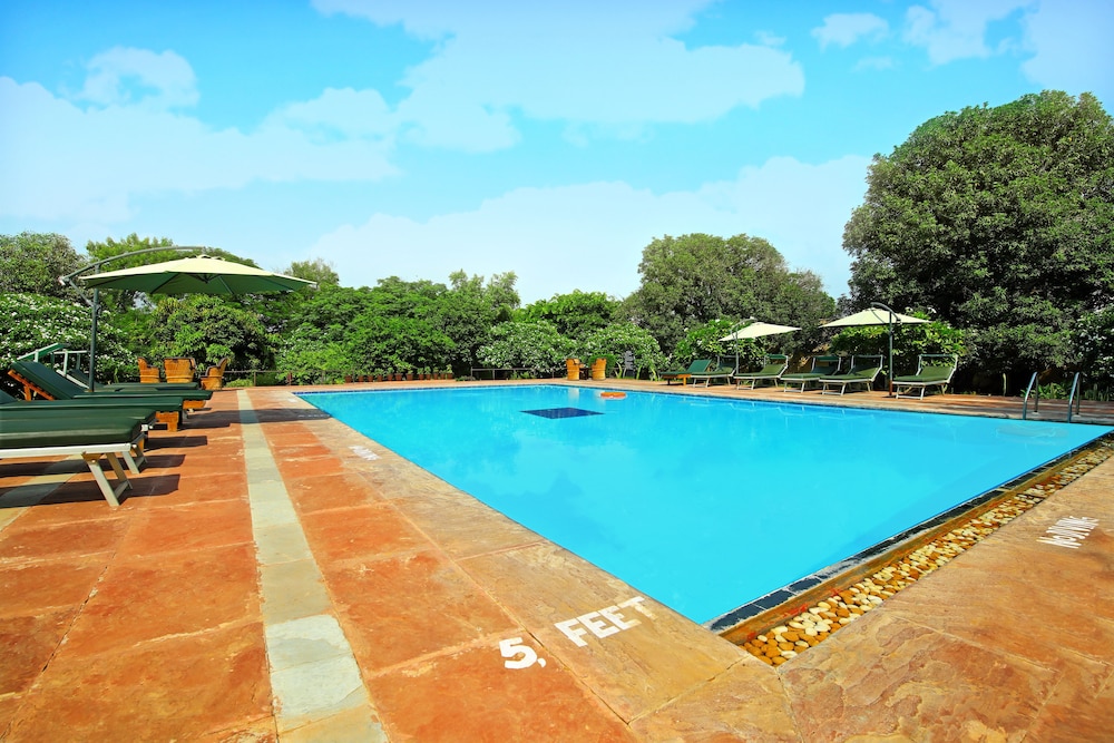 “ The Pugmark “ – A Wildlife Resort”