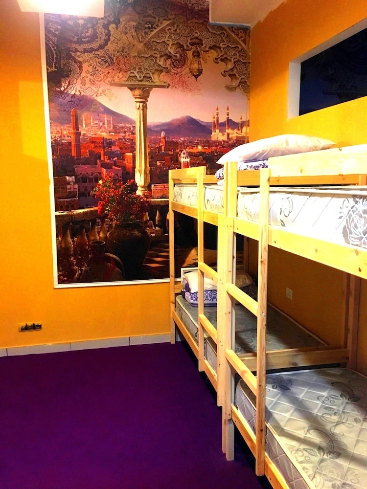 Apelsin Hostel Almaty
