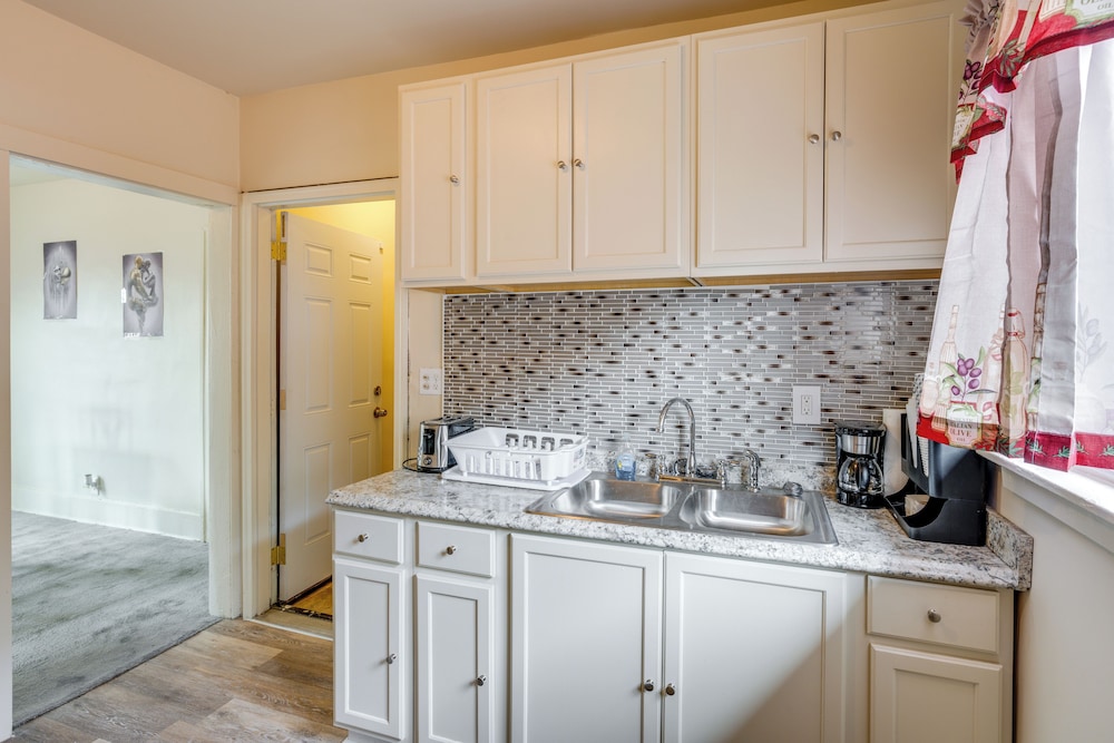 Apt 9 Mi to Campus Martius & Downtown Detroit
