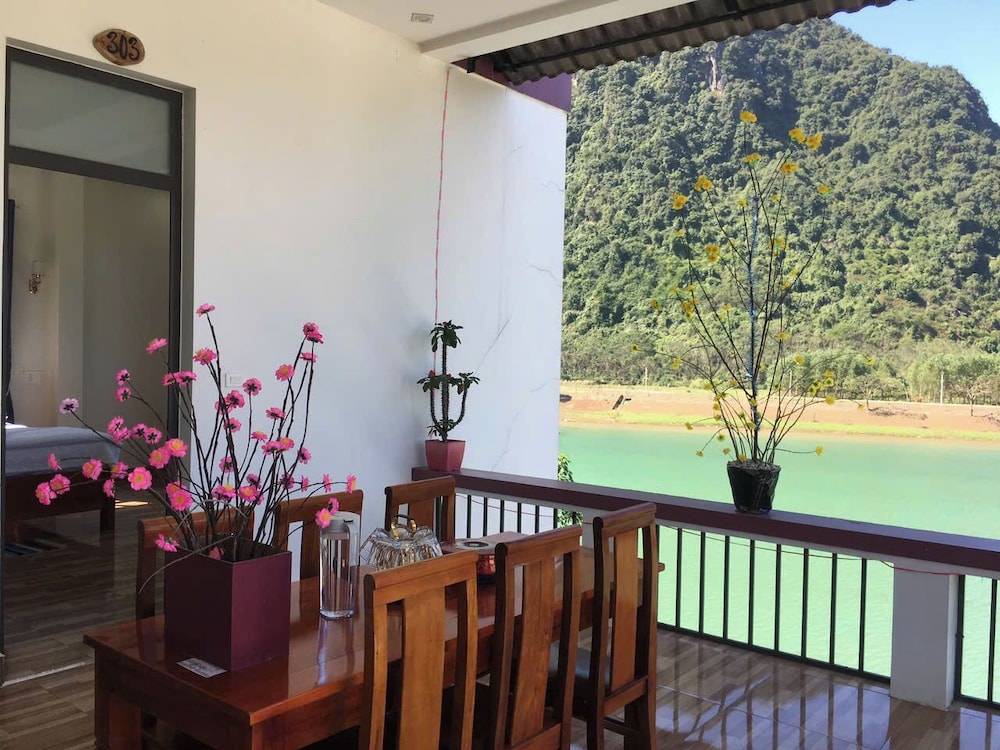 DUONG RIVERSIDE HOMESTAY