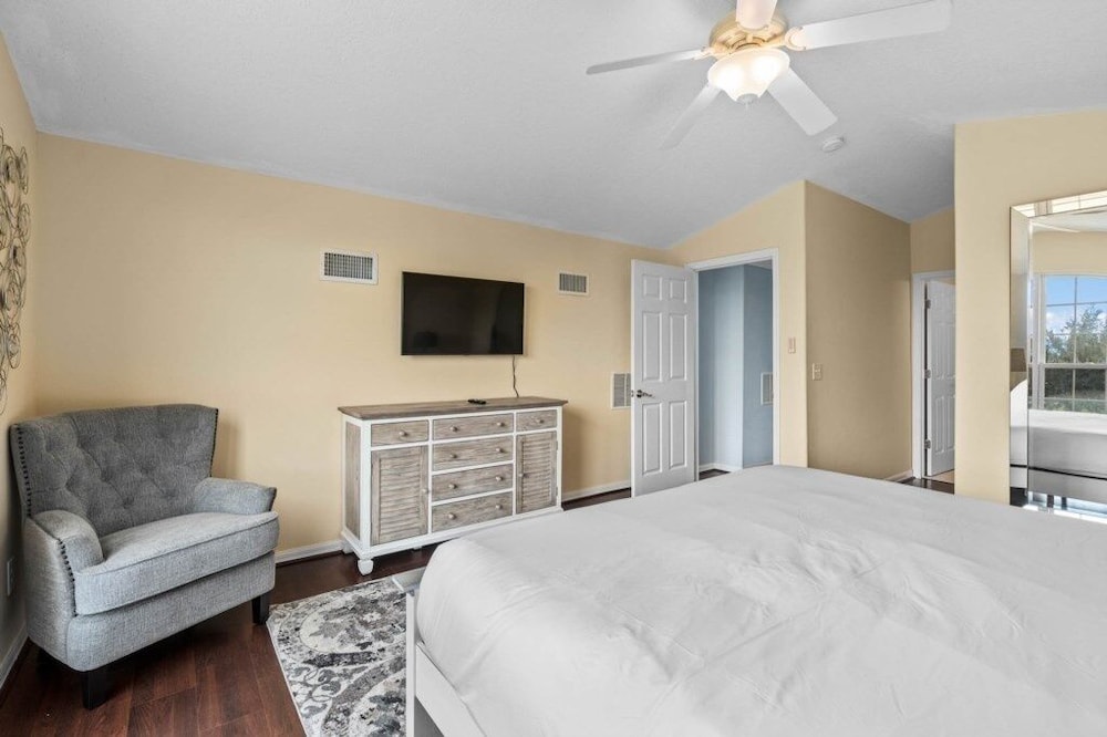 Legacy Park Villa: 5br, Pool, Spa & Near Disney 5 Bedroom Villa