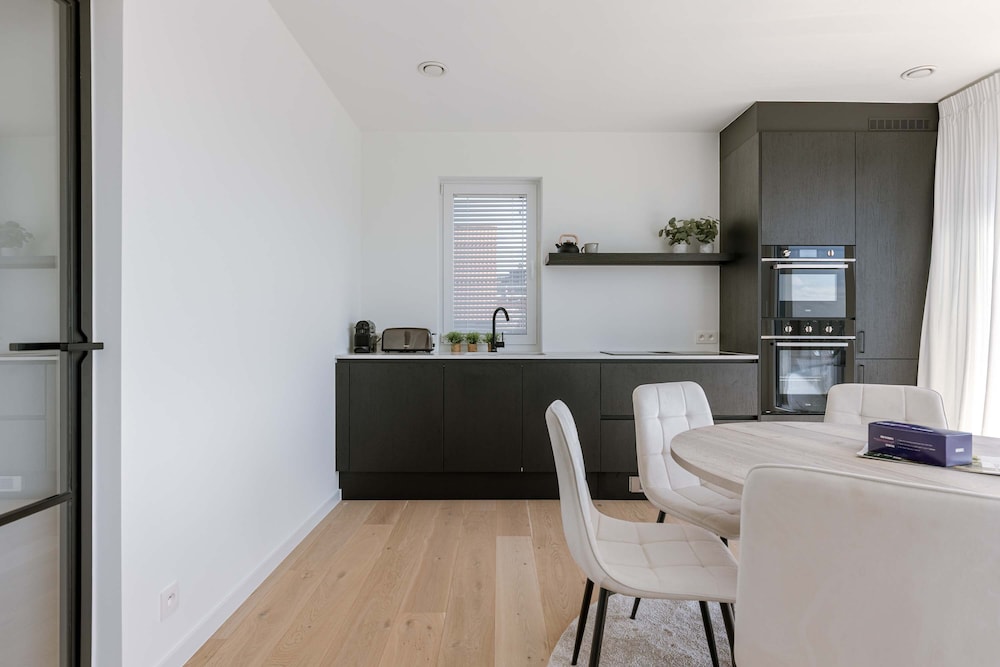 Huswell - New Beach Apartment in De Haan