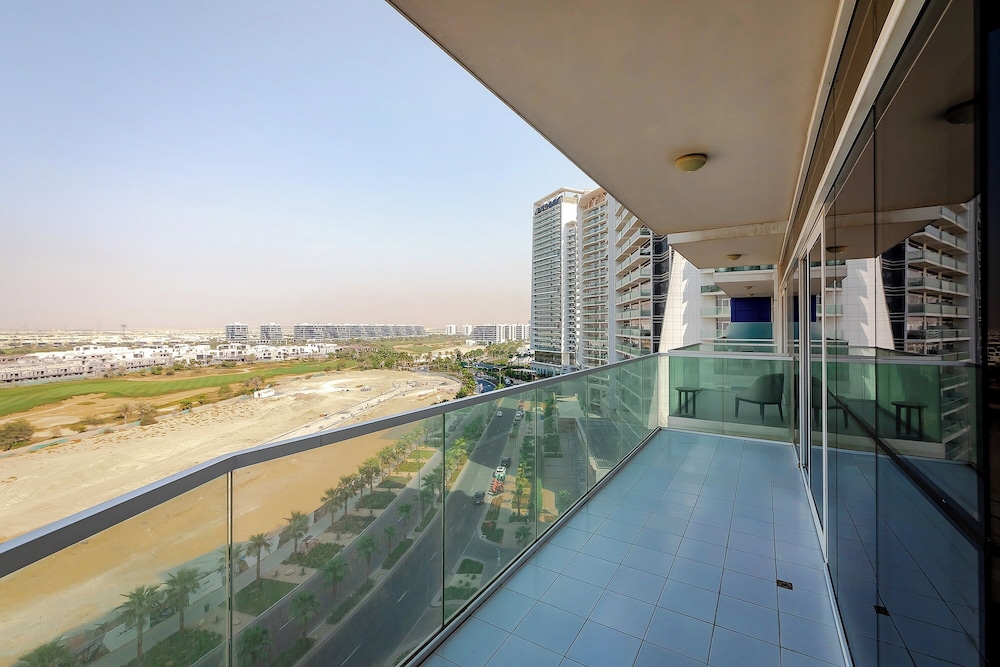 Apartments Artesia Tower D