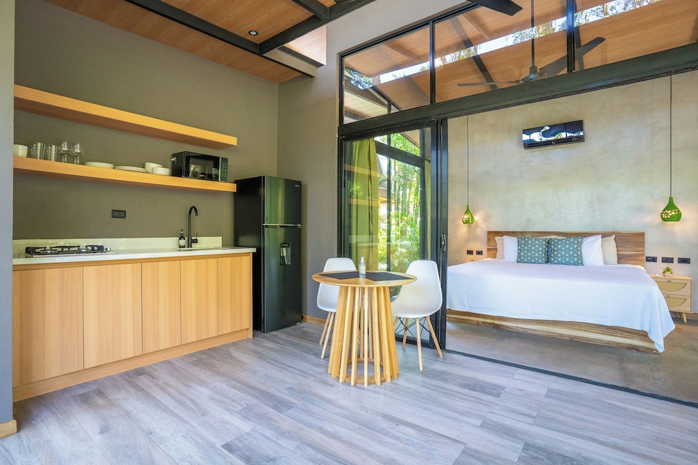 Sombra Bungalow
