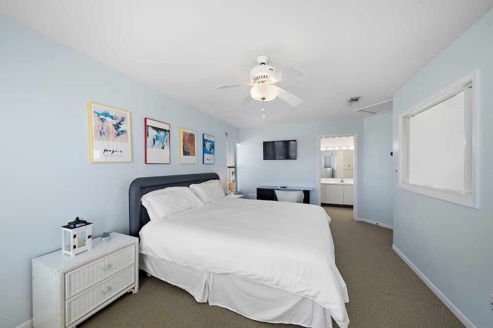 Pirates Beach Retreat by Ryson Vacation Rentals