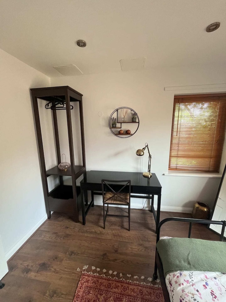 Inviting & Spacious 3BD Flat - Shadwell