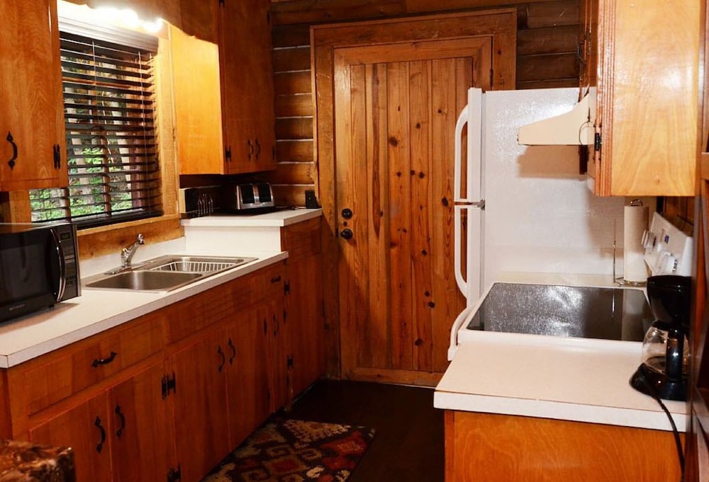 stayNantahala - Smoky Mountain Cabins