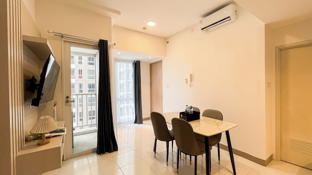 Spacious Combined 2Br At Tokyo Riverside Pik 2 Apartment