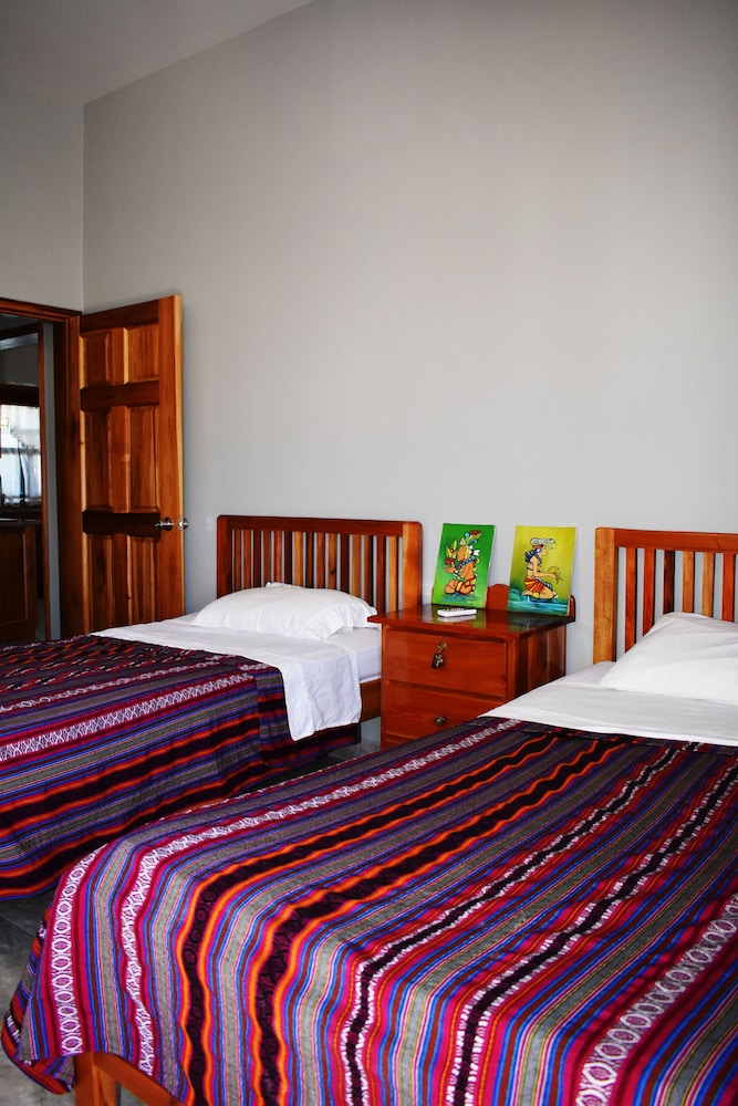 Belize Vacations - LUCINA's - Property Image 5