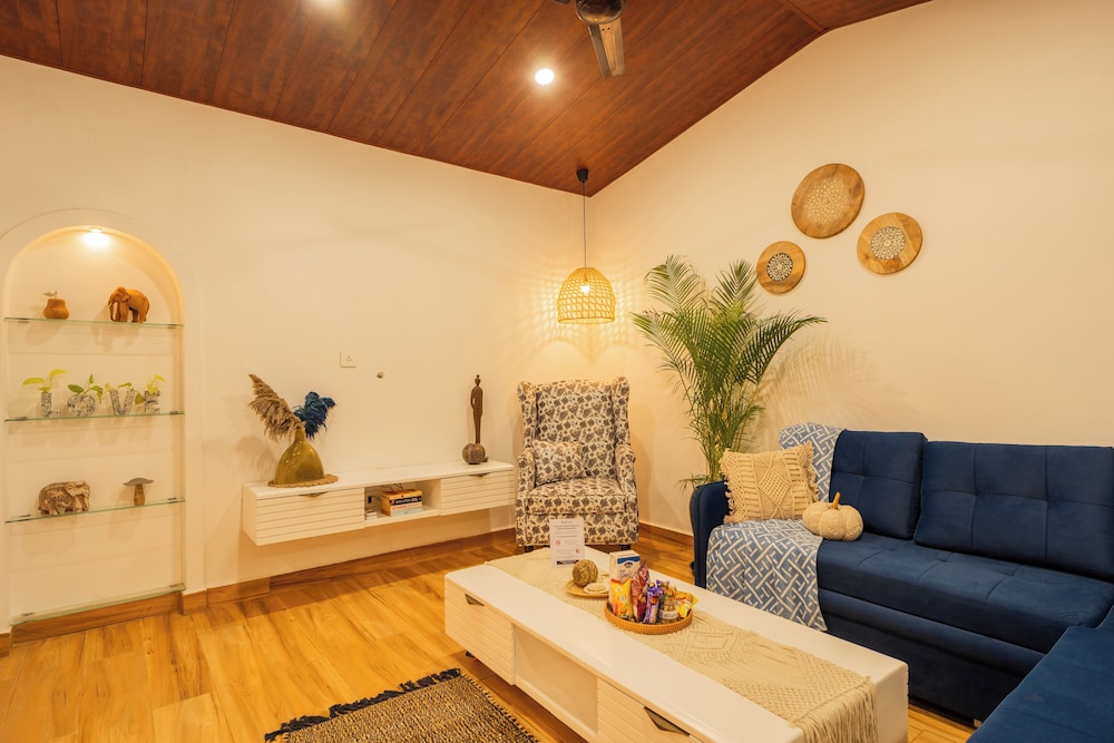 ELIVAAS House of Neptune 1 BHK Boutique