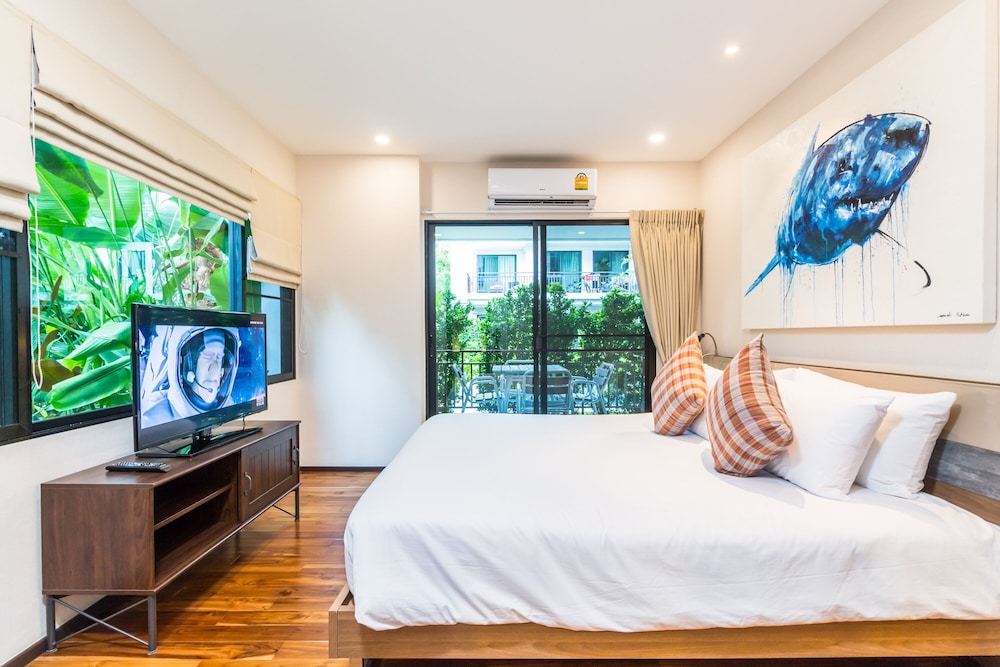 The Title Condo Phase 3 by Lofty view 3