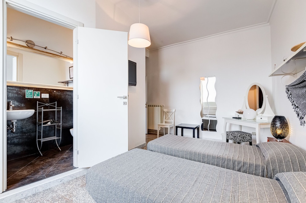 Giulio Cesare Vatican Apartment