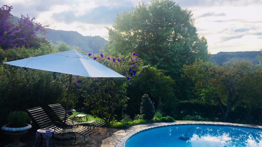 Cathkin Cottage B&B