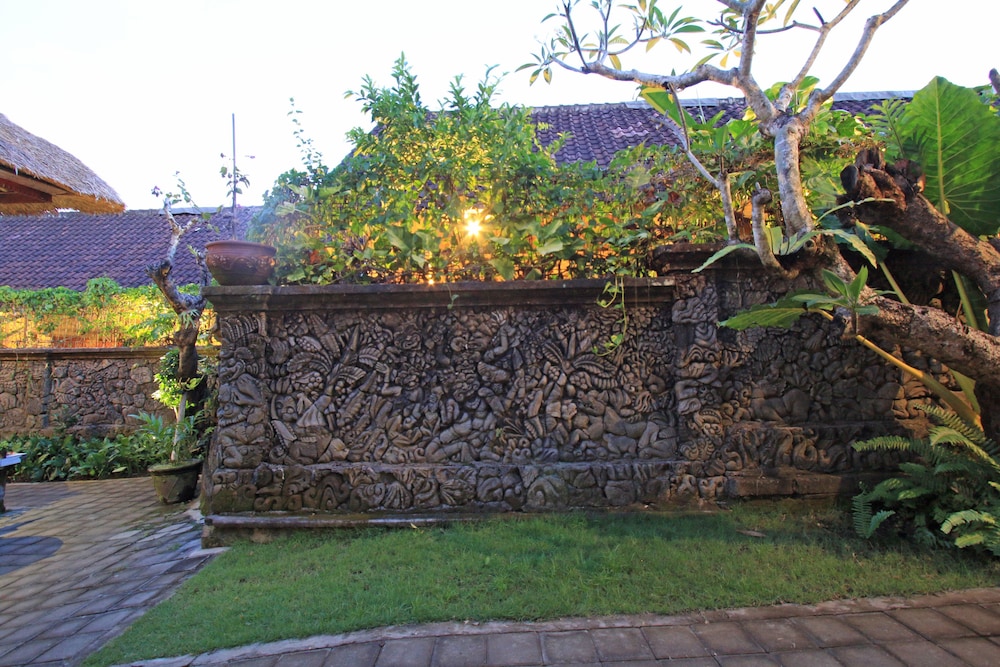 Arnawa Bungalow