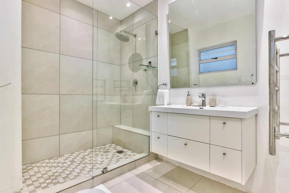 Mouille Point 1bed Apartment w View Seatide Studio